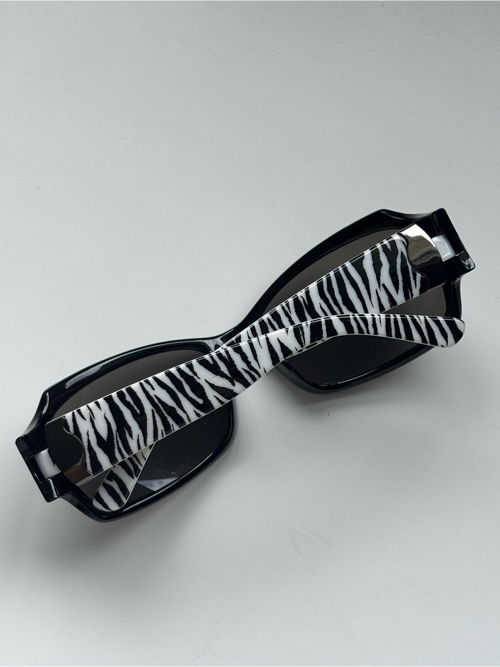 Alfred Sung sunglasses zebra print with black shades